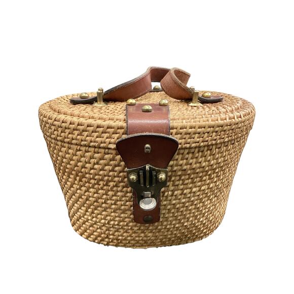 VTG Etienne Aigner Purse Women’s 1Size Wicker With Leather Trim & Studs Handmade - Picture 1 of 9